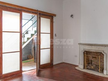 Casa ideal p/ refaccionar o desarrollo
