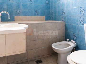 Casa ideal p/ refaccionar o desarrollo