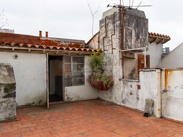 Casa ideal p/ refaccionar o desarrollo