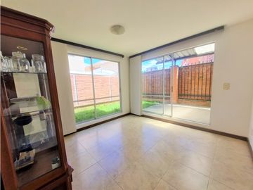 CASA EN VENTA EN UNIDAD VALLERROBLEDO, POPAYN