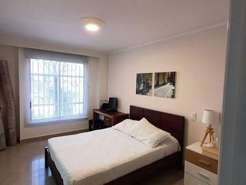 Apartamento En Venta En Laureles Medellín Cerca Iglesia Santa Teresita
