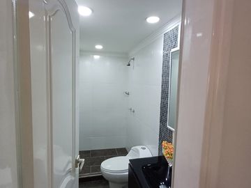 Apartamento En Venta En Laureles Medellín Cerca Iglesia Santa Teresita