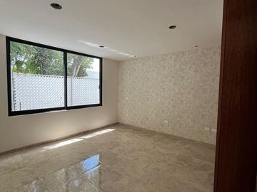 Casa en venta en Atlixcayotl, Angelopolis 3 recamaras,Puebla