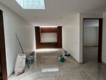 Casa en venta en Atlixcayotl, Angelopolis 3 recamaras,Puebla