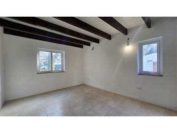 Venta Ph de 3 ambientes a estrenar. con amplio jardin.