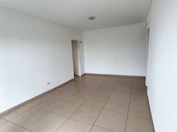 VENTA DEPARTAMENTO 2 AMBIENTES MORENO APRO CREDITO