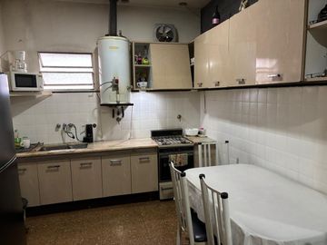 Casa tipo PH en venta 3 amb/jardín  en Ramos Mejía