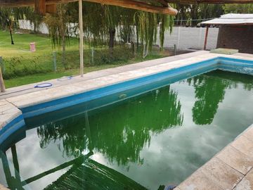 CASA QUINTA AMOBLADA. 4200 M2 DE TERRENO. POCITO