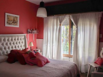 3 ambientes en Mte Grande, con parque apto crédito