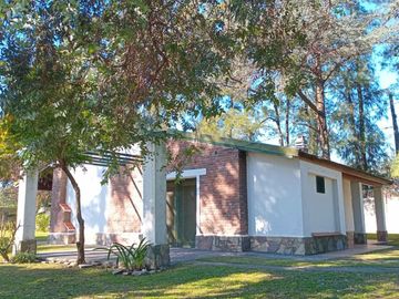 Venta CASA QUINTA Garín 1890 M² pileta y quincho