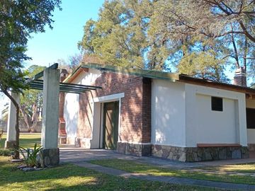 Venta CASA QUINTA Garín 1890 M² pileta y quincho