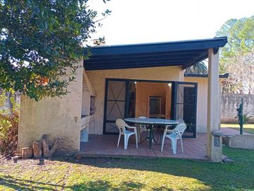 Venta CASA QUINTA Garín 1890 M² pileta y quincho