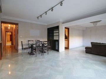 VENTA PISO 5 AMB EN CABALLITO CON COCHERA 195 M2