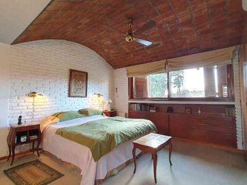 Casa en Venta Hurlingham – 4 Amb  Pileta y jardin