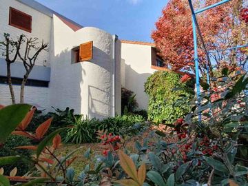 Casa en Venta Hurlingham – 4 Amb  Pileta y jardin