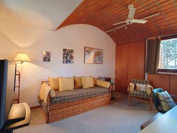 Casa en Venta Hurlingham – 4 Amb  Pileta y jardin