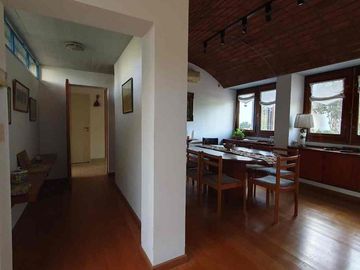 Casa en Venta Hurlingham – 4 Amb  Pileta y jardin