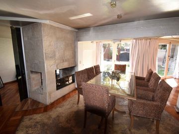 VENTA CASA SAN ISIDRO LOMAS GOLF PILETA Y JARDIN