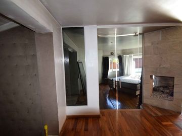VENTA CASA SAN ISIDRO LOMAS GOLF PILETA Y JARDIN