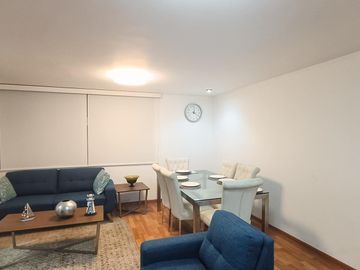Departamento en segundo piso c/cochera cerca al ovalo higuereta muy cerca a miraflores