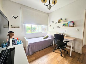 VENTA CASA 6 AMBIENTES LA CESARINA PILETA CLIMATIZ