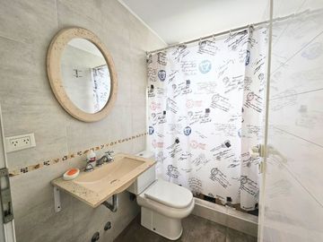 VENTA CASA 6 AMBIENTES LA CESARINA PILETA CLIMATIZ