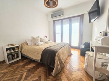 DEPARTAMENTO VENTA 5 AMBIENTES COLEGIALES