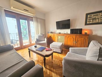 DEPARTAMENTO VENTA 5 AMBIENTES COLEGIALES