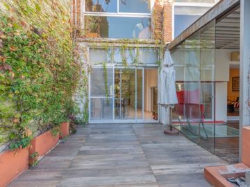 CASA DE 3 PLANTAS LOTE PROPIO U.S.A.A VILLA CRESPO