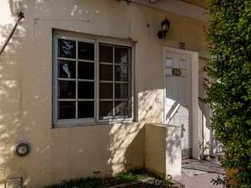 venta casa 3 ambientes barrio cerrado 4C autopista