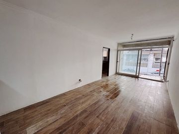 VENTA 2 AMBIENTES C/COCHERA A ESTRENAR- SAAVEDRA