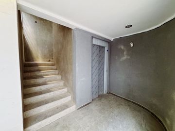 VENTA MONOAMBIENTE C/ TERRAZA Y COCHERA- SAAVEDRA