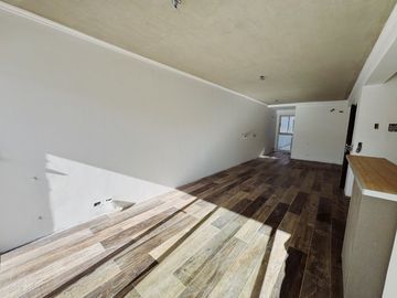 VENTA MONOAMBIENTE C/ TERRAZA Y COCHERA- SAAVEDRA