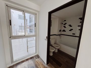 VENTA MONOAMBIENTE C/ TERRAZA Y COCHERA- SAAVEDRA