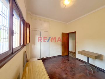 PH 3 AMBIENTES EN VENTA EN CIUDADELA PATIO PERMUTA