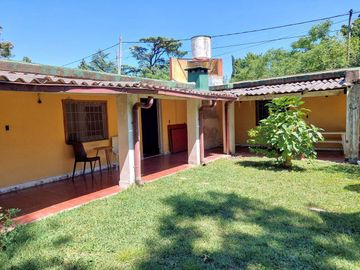 Venta Casa Multifamiliar o Quinta 2000 m2 -Delviso