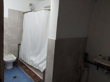 Venta Casa Multifamiliar o Quinta 2000 m2 -Delviso