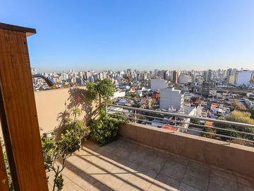 VENTA 2 AMB CON BALCON PISO 7 BOEDO APTO CREDITO