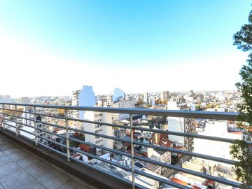 VENTA 2 AMB CON BALCON PISO 7 BOEDO APTO CREDITO