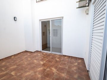 Vendo Excelente Departamento con cochera!!!