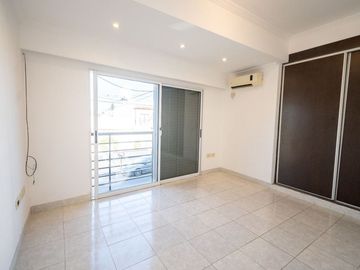 Vendo Excelente Departamento con cochera!!!
