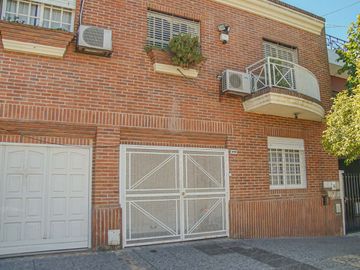 Venta Duplex 4 amb. V. Lugano-Garage-Patio-Terraza