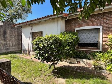 Venta Casa 4 ambientes en Palomar