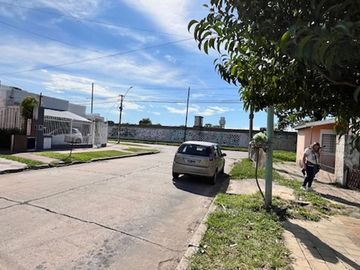 Venta Casa 4 ambientes en Palomar
