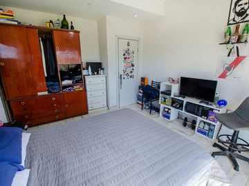 CASA EN VENTA CON PISCINA EN CRUZ DEL SUR CANNING