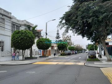 Casas Venta AV. Bolognesi - LA PUNTA
