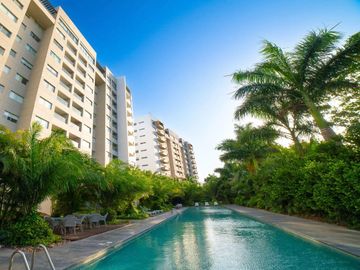 Furnished One-Bedroom Apartment For Sale In Torre Oceana, Vía Montejo – Mérida RAM-001