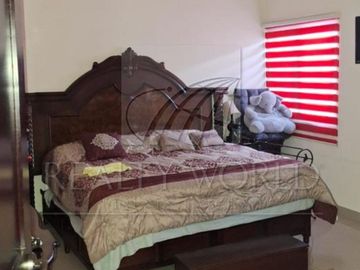 Casas en Venta en Pedregal del Valle