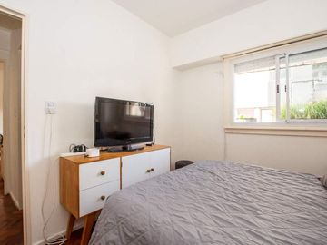 DEPTO 2 AMBIENTES C/ BALCON - VILLA URQUIZA