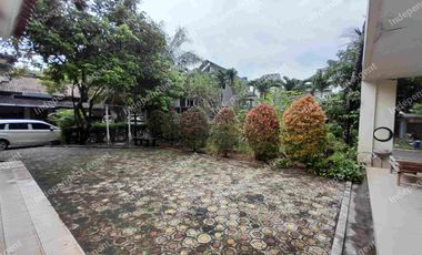 Rumah 2 lantai Huk di Taman Kenari Nusantara Cibubur